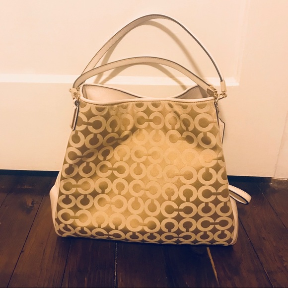 Coach Handbags - EUC! Coach purse